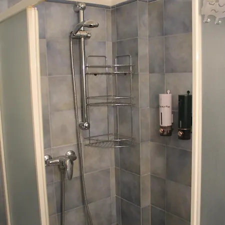 Casa Mira - Ampio, Fully Equipped E Zona Tranquilla Triest